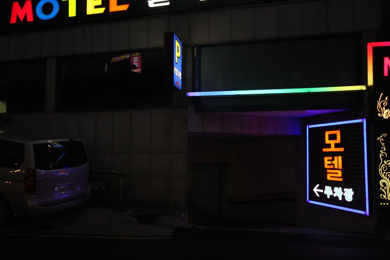 Alibaba Motel Busan Exterior foto