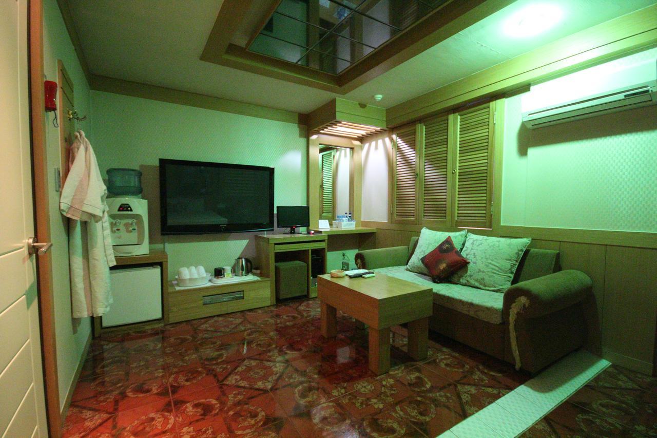 Alibaba Motel Busan Exterior foto